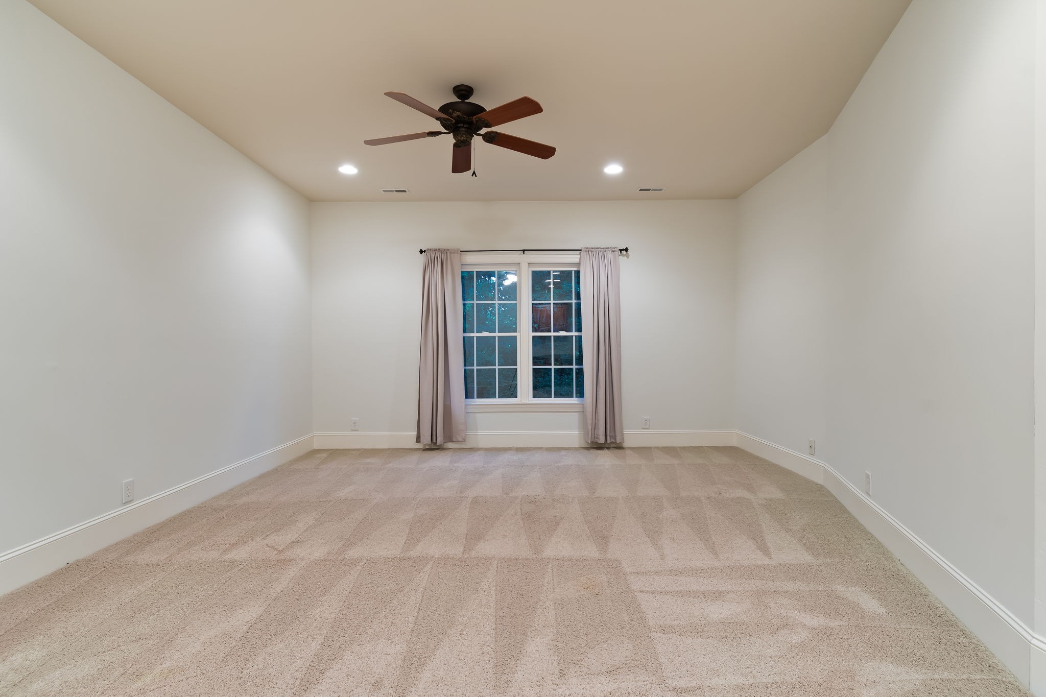 804 Highgrove Cir
