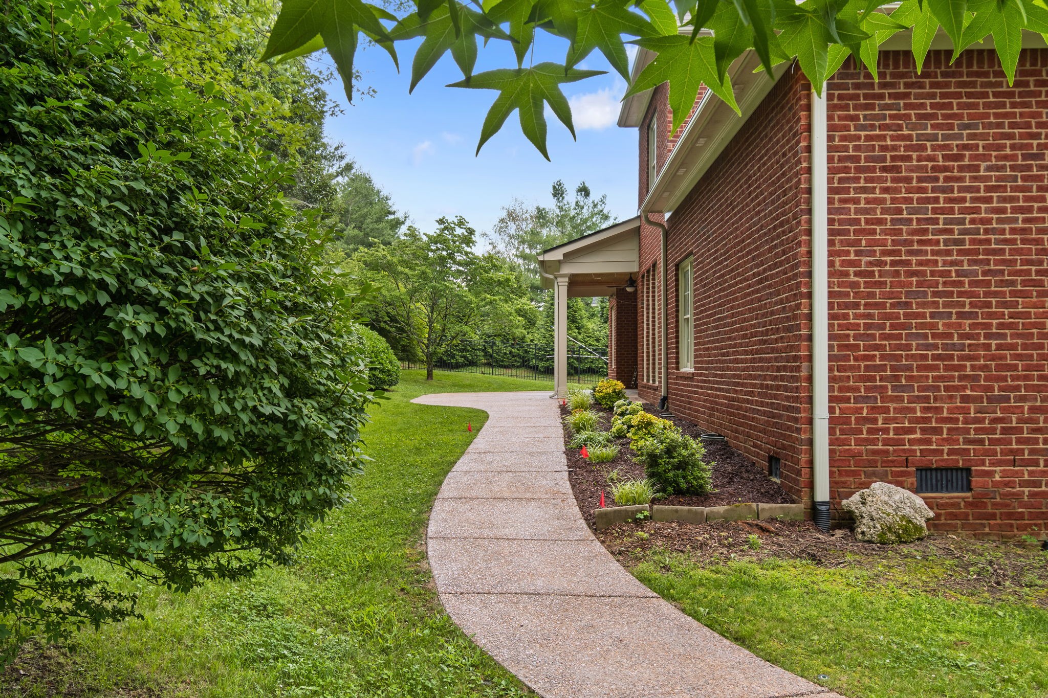 804 Highgrove Cir