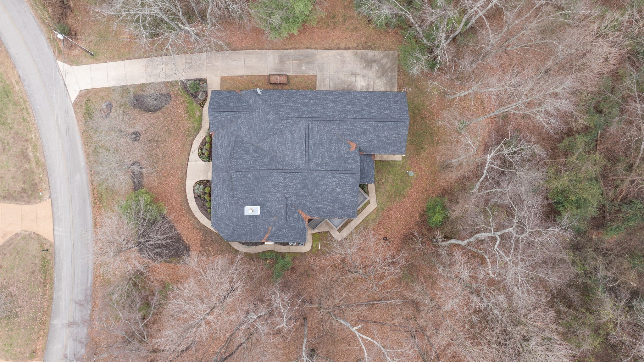 442 Lakeview Cir