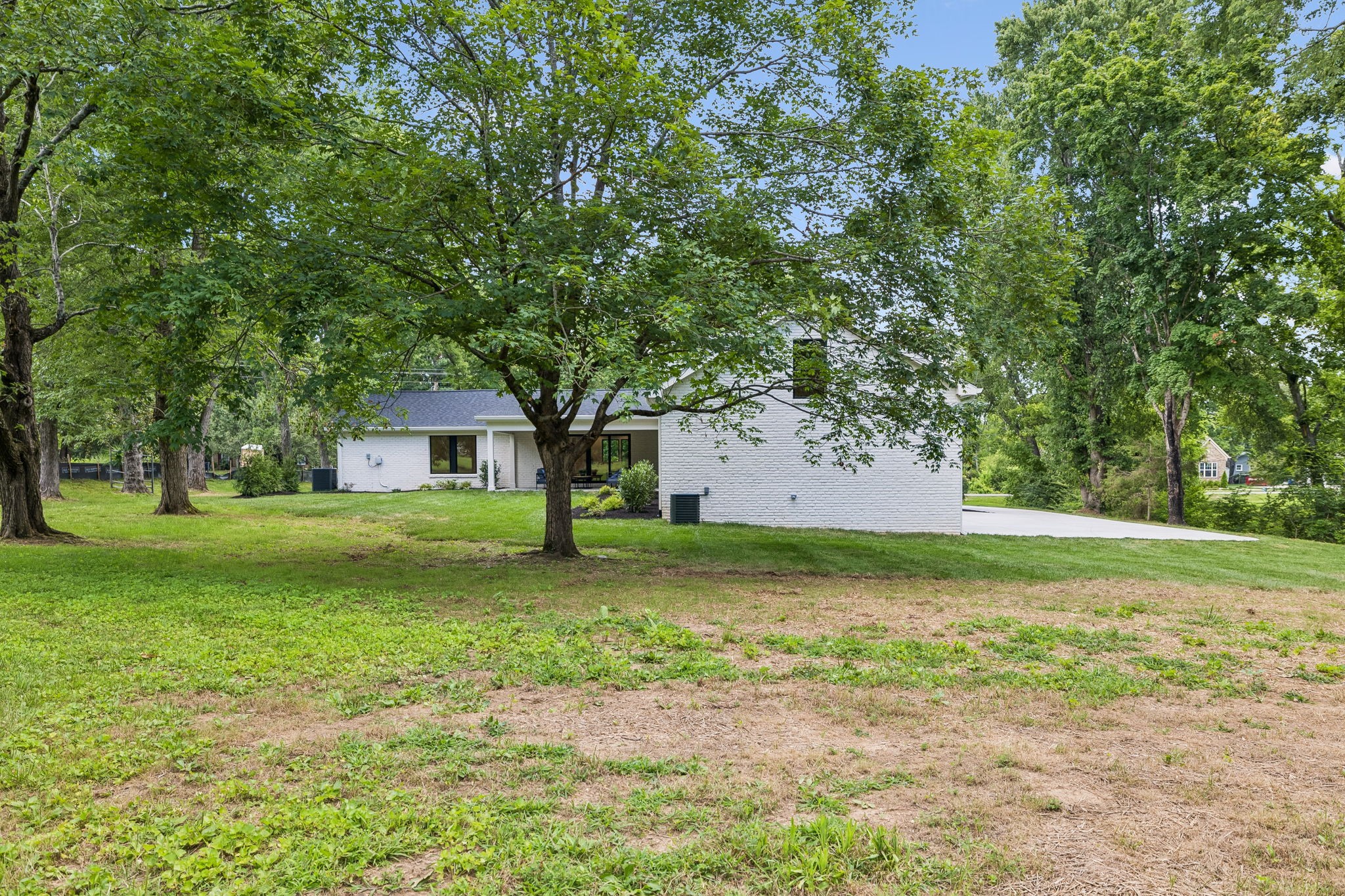 8011 Wikle Rd, E