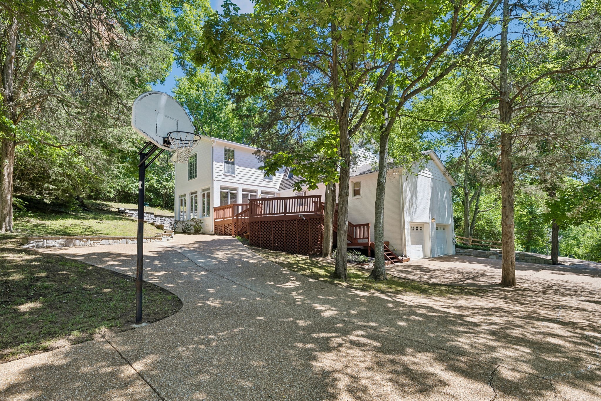 2397 Foxhaven Dr