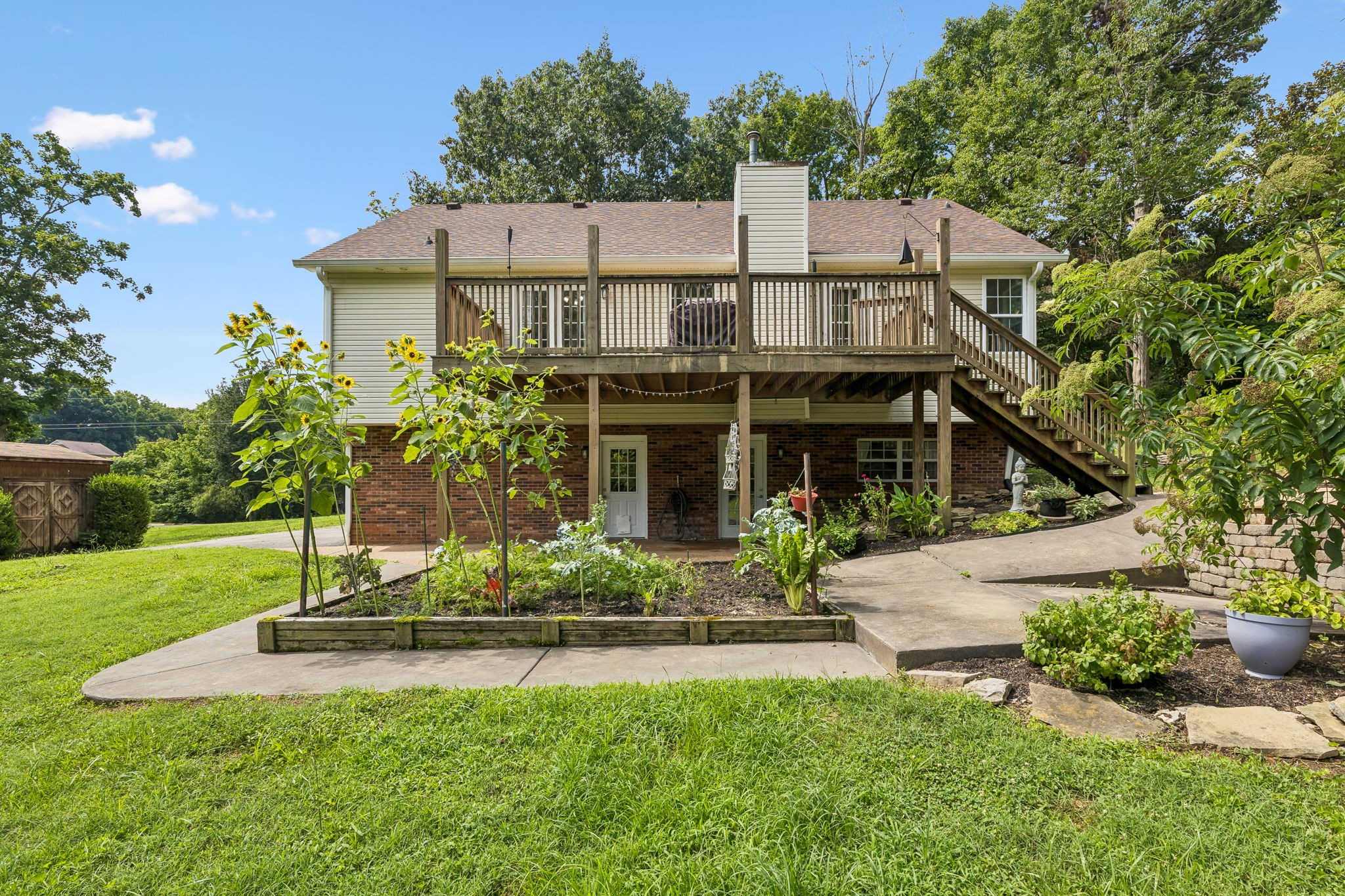 2024 Big Oak Dr
