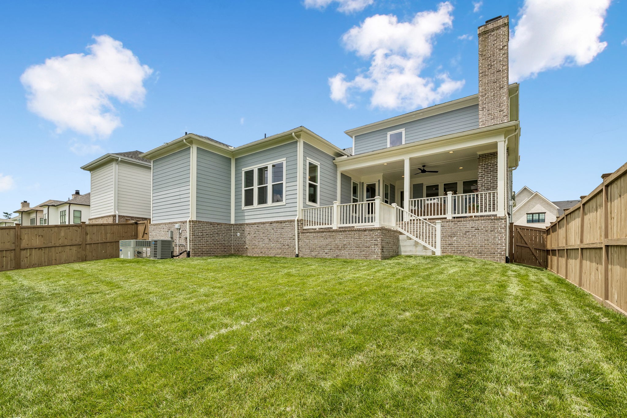 3127 Long Branch Cir