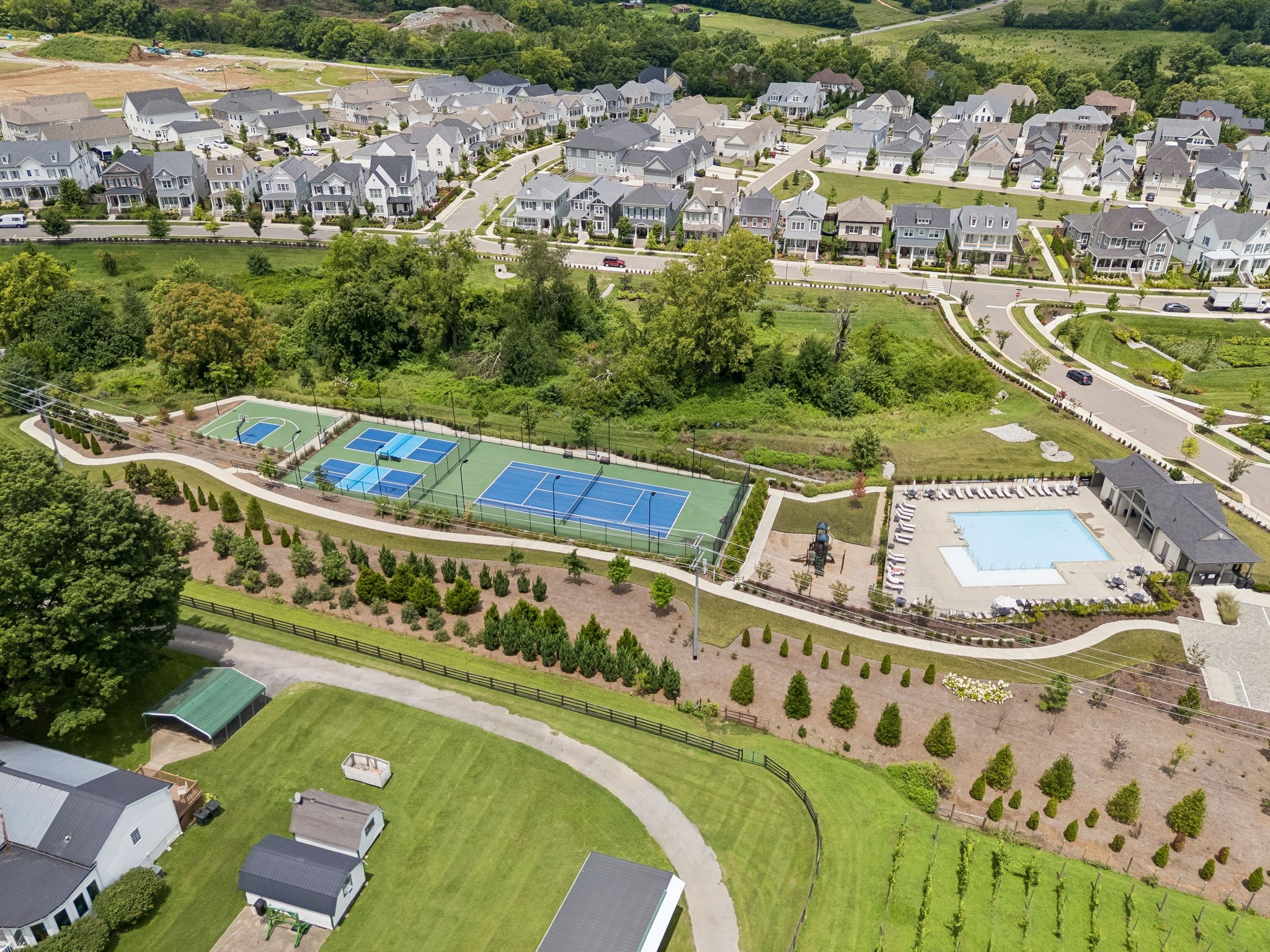 3127 Long Branch Cir