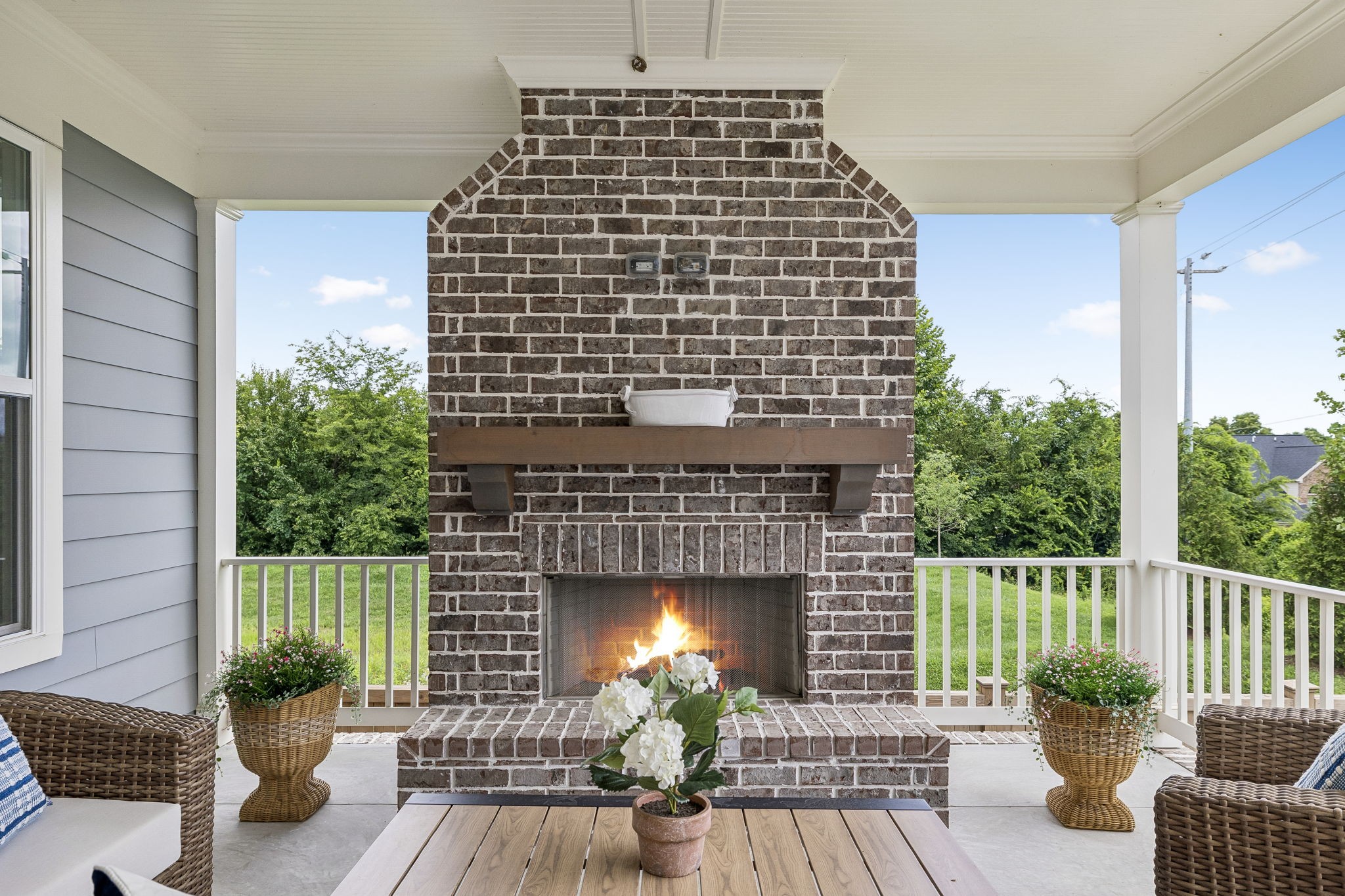 3127 Long Branch Cir