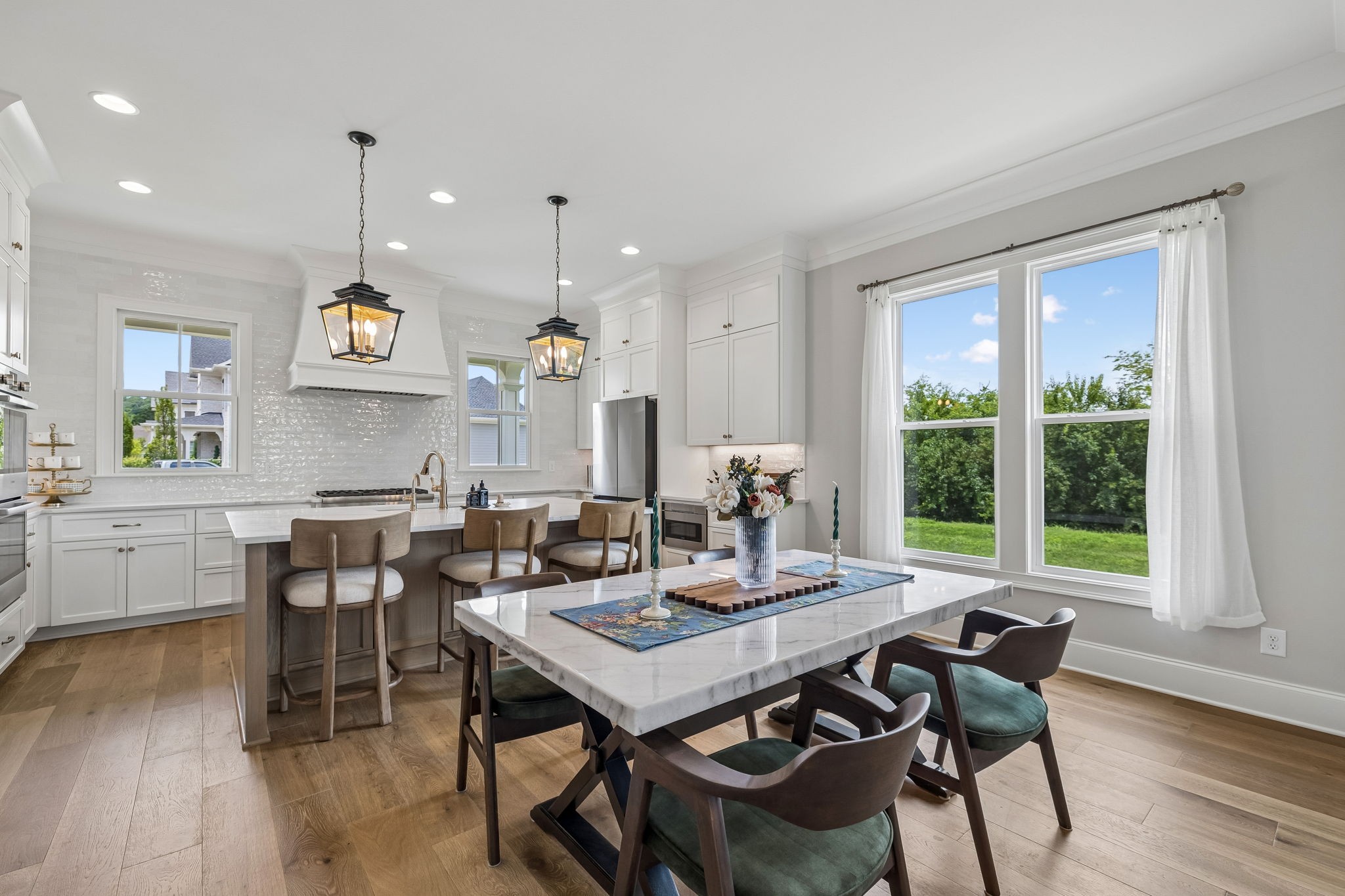 3127 Long Branch Cir