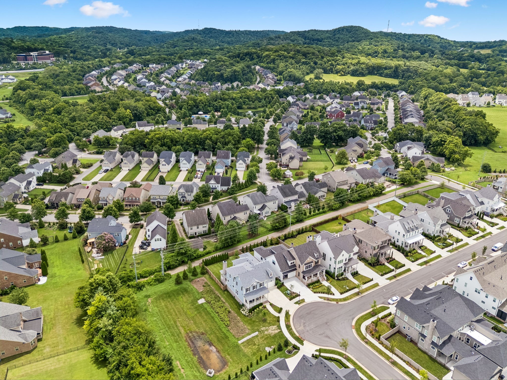 3127 Long Branch Cir