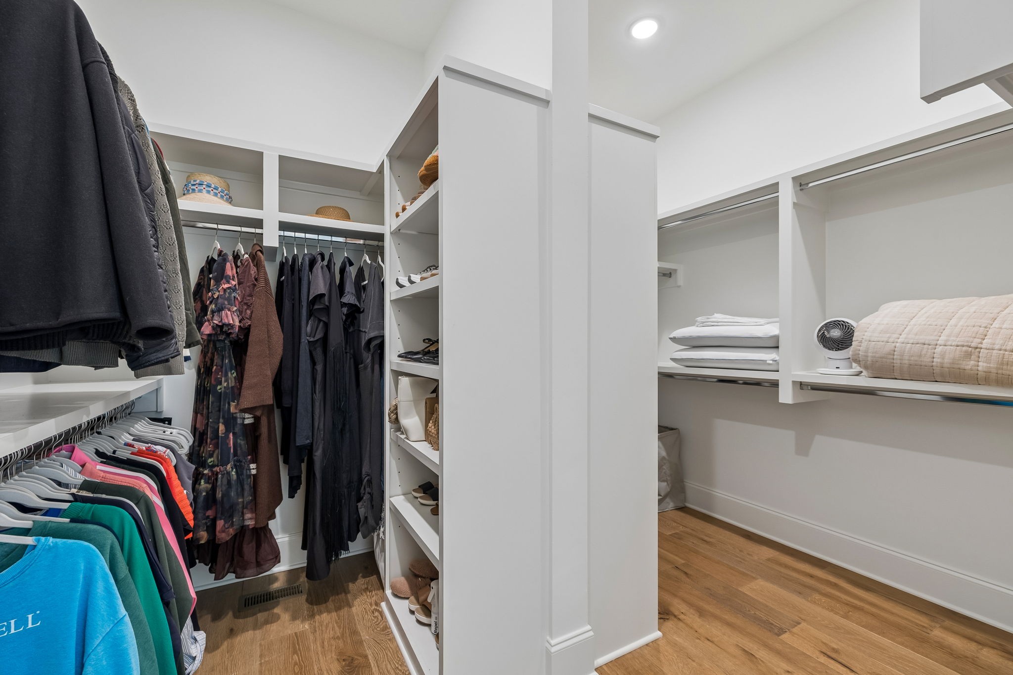 3127 Long Branch Cir