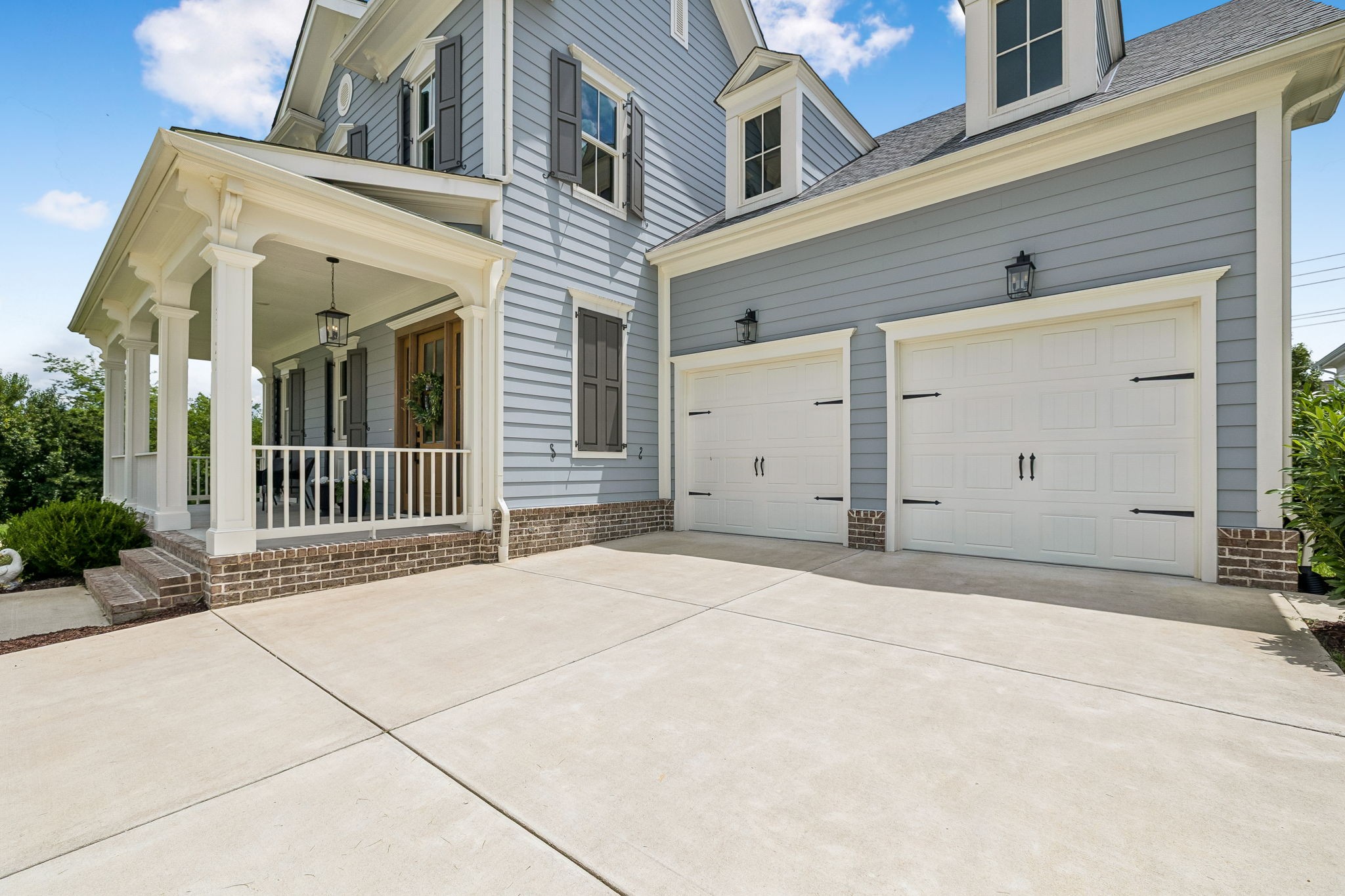 3127 Long Branch Cir