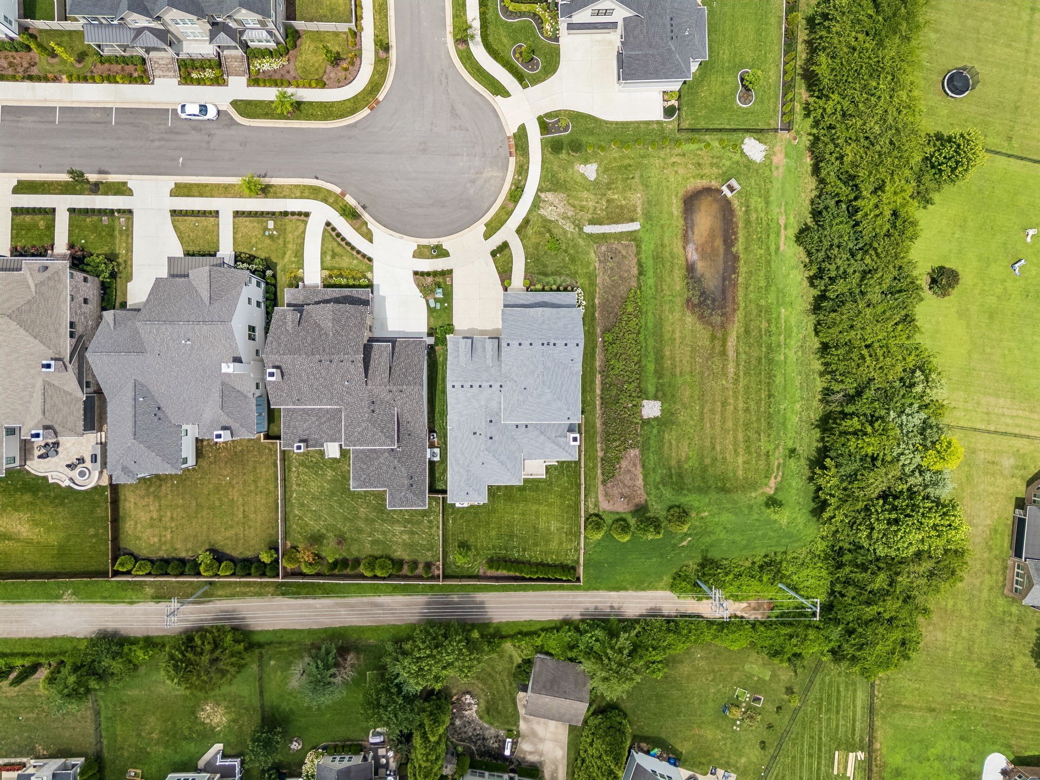 3127 Long Branch Cir