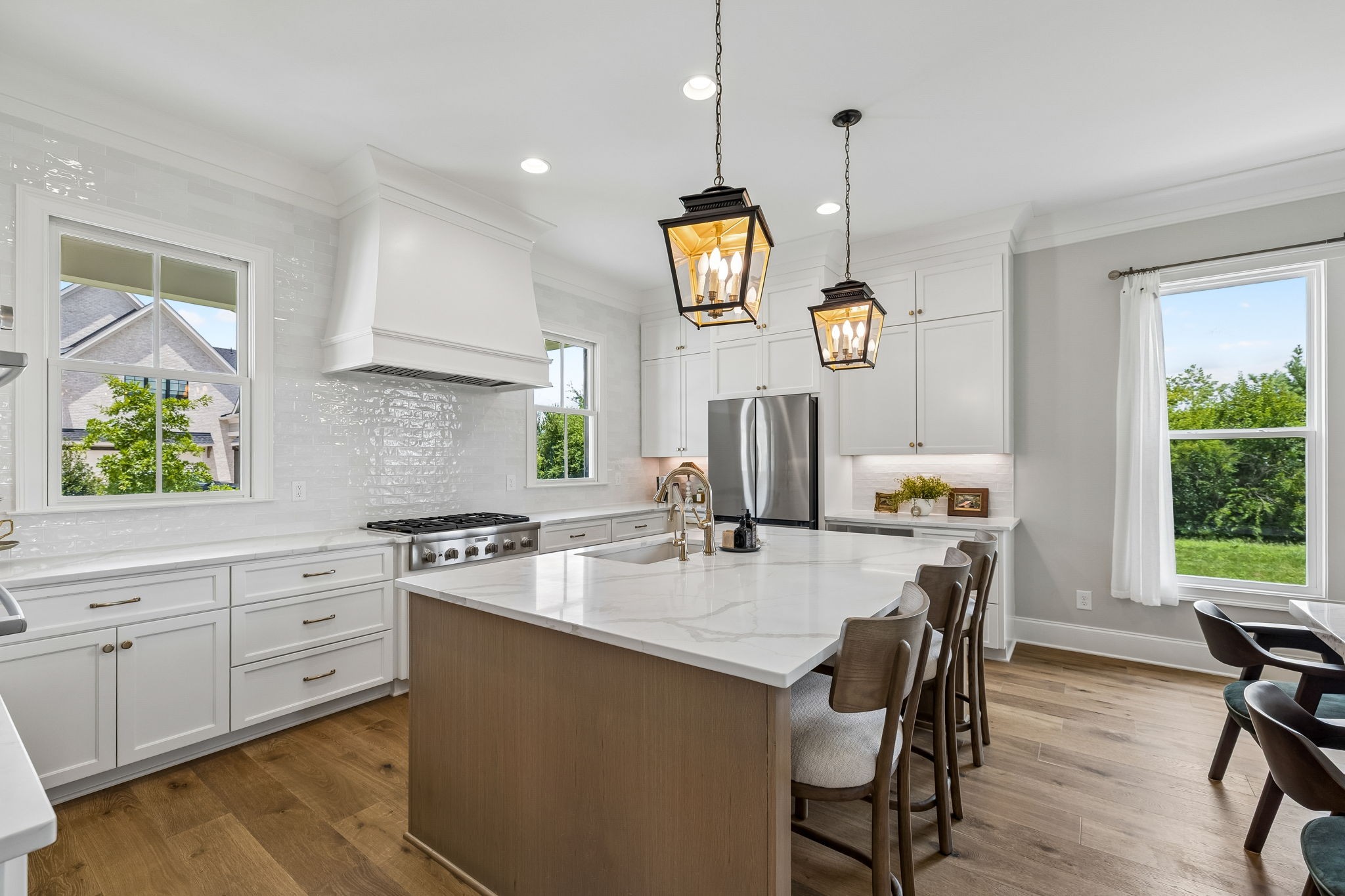 3127 Long Branch Cir
