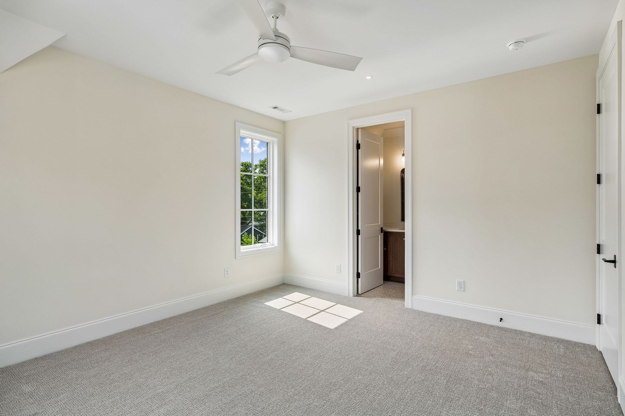 312 Mercury Dr