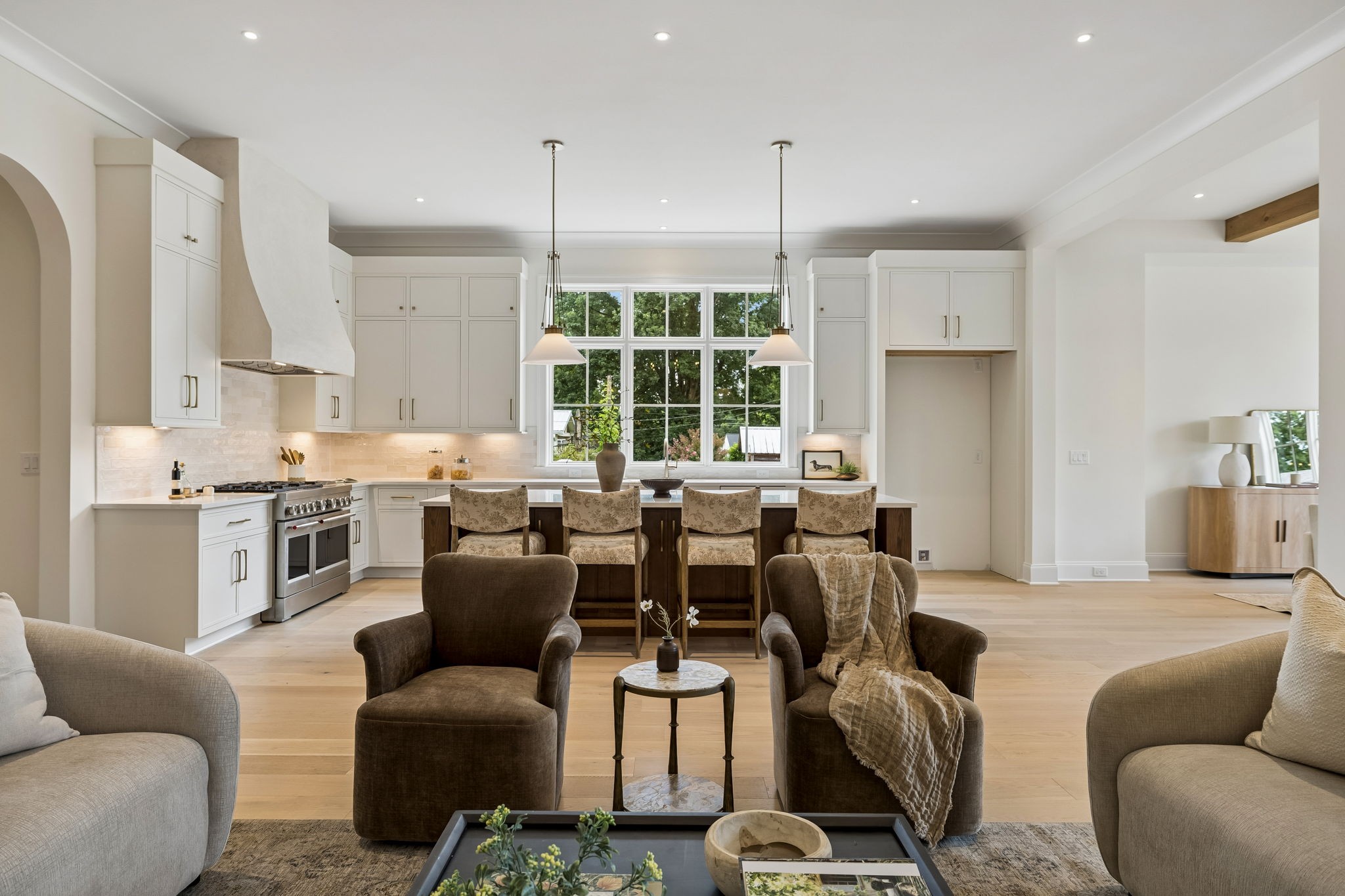 312 Mercury Dr