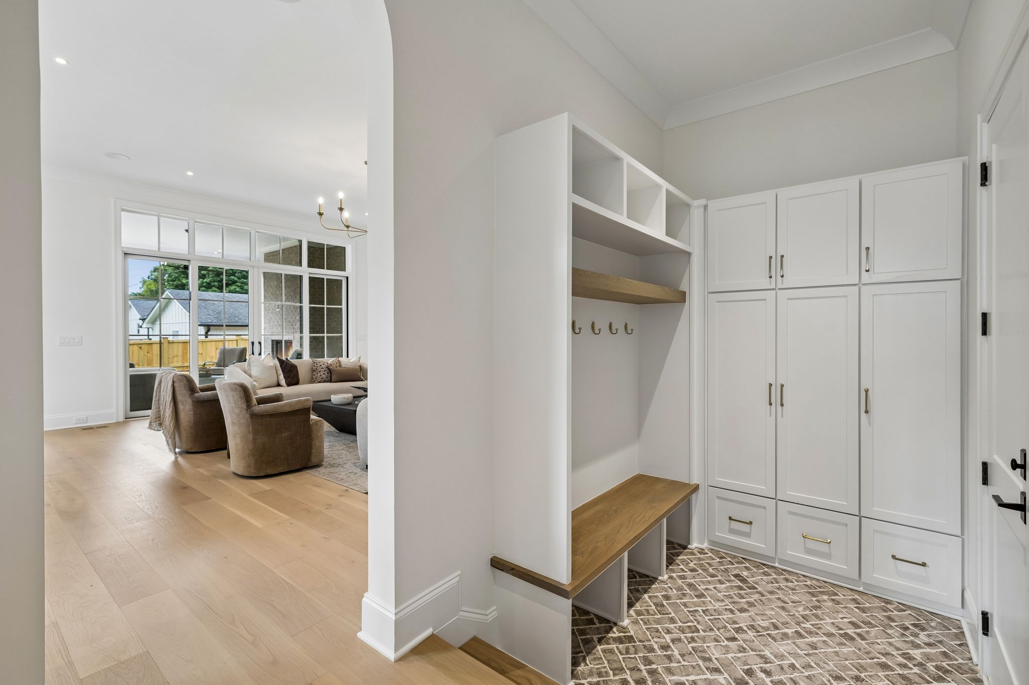 312 Mercury Dr