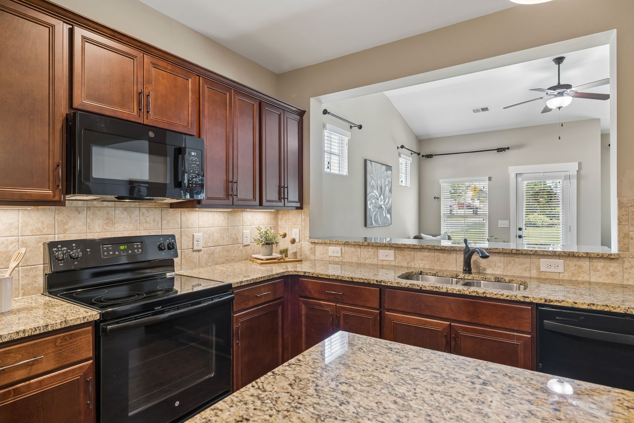 3001 Gracious Dr
