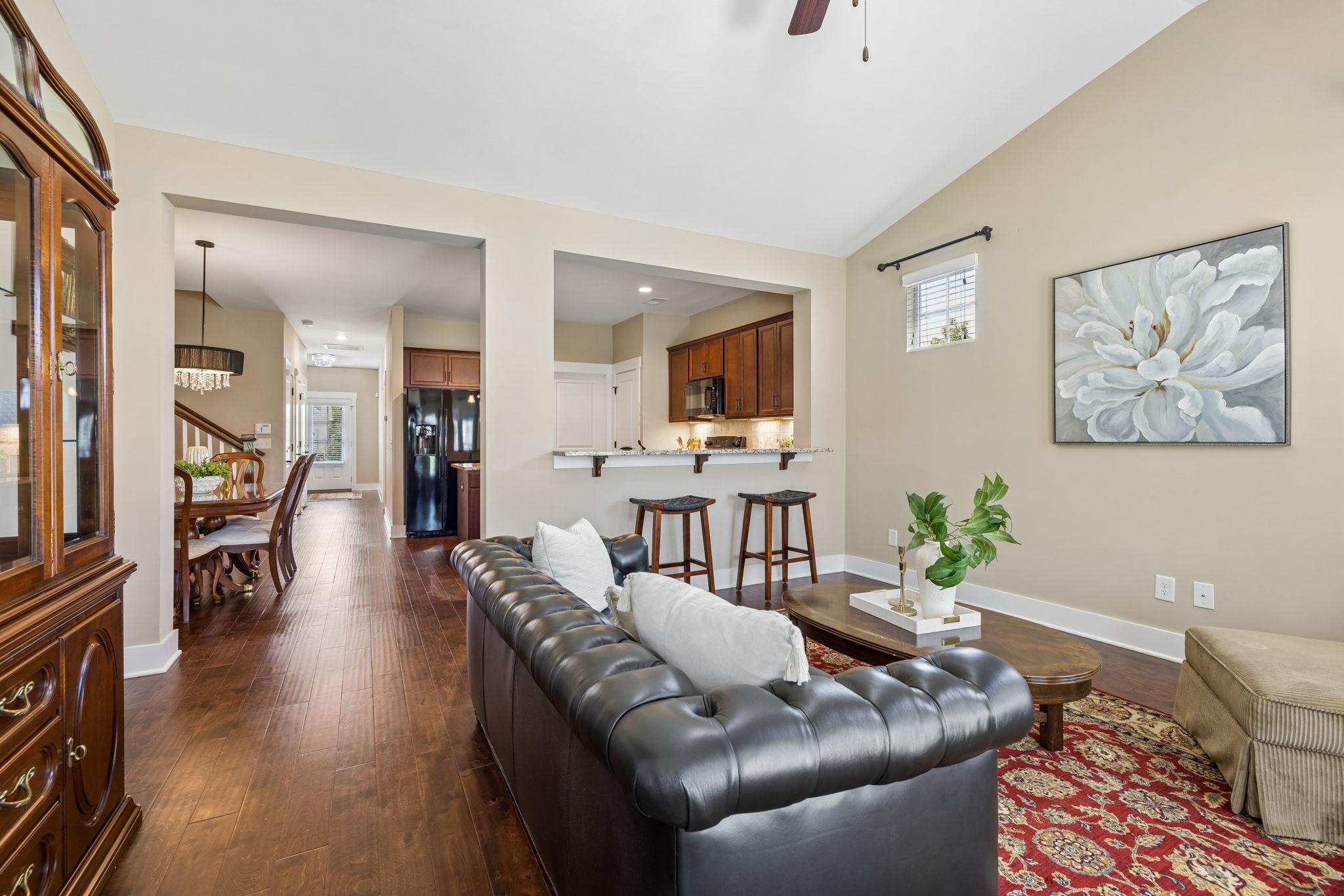 3001 Gracious Dr
