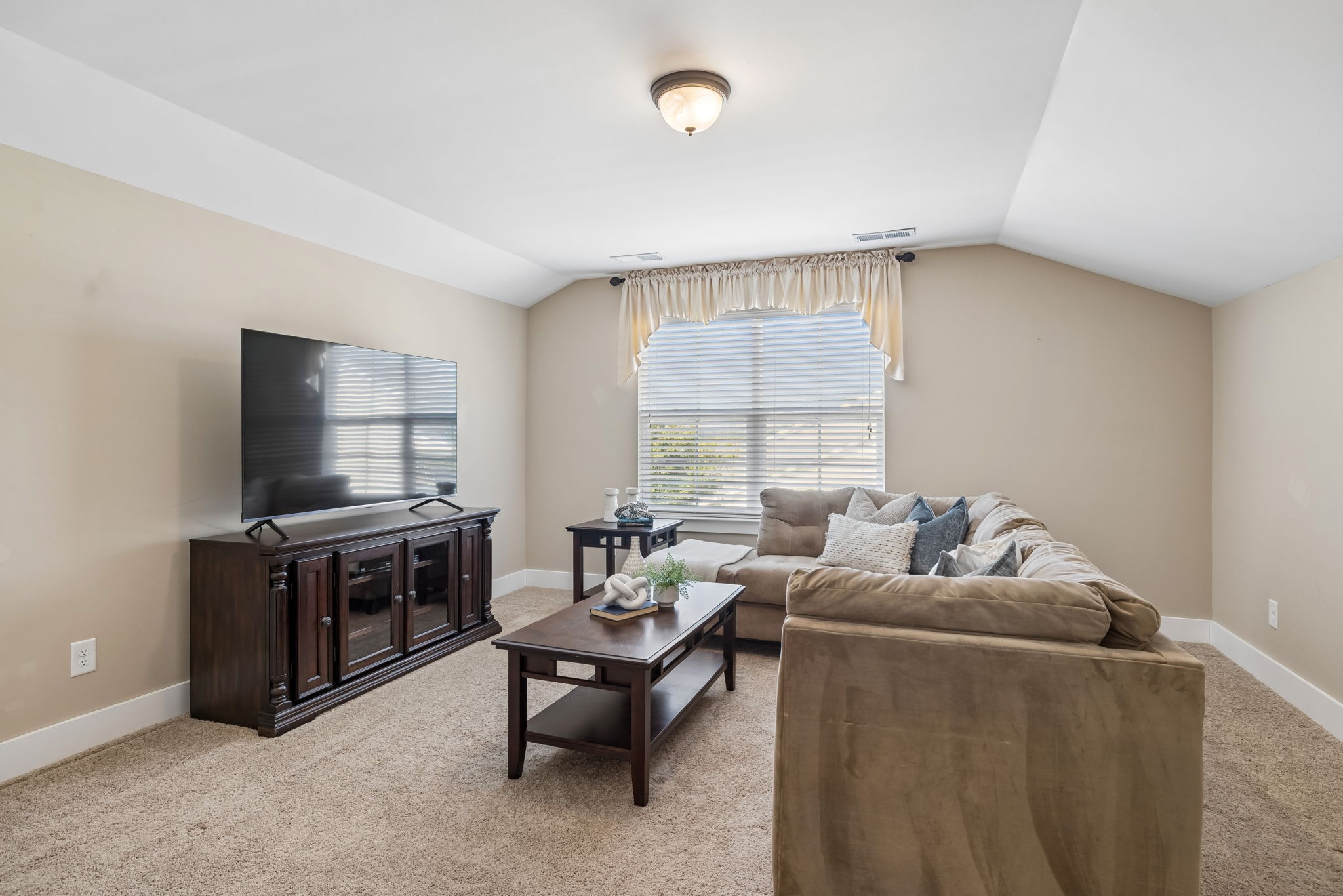 3001 Gracious Dr