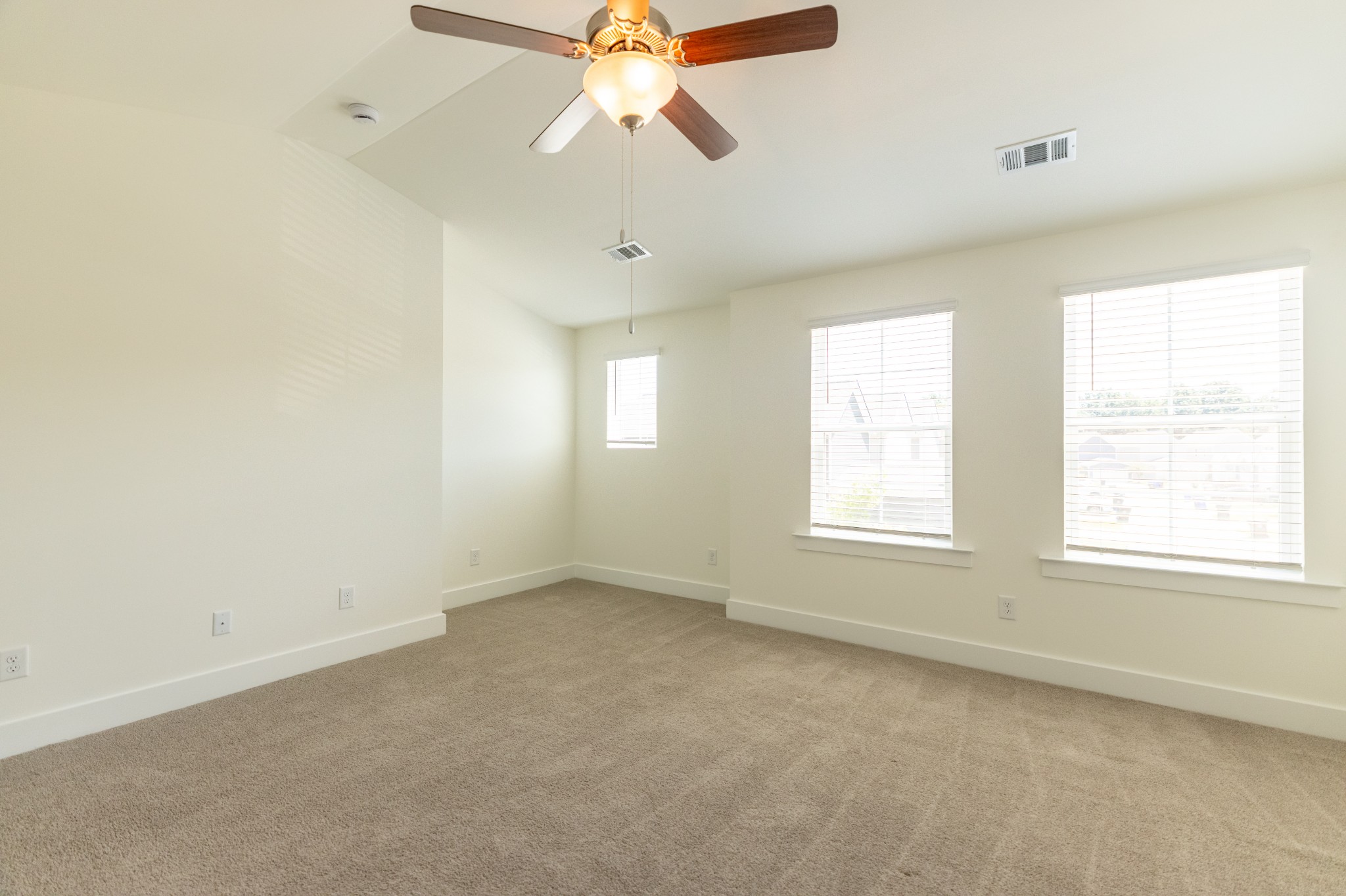 1007 Sweetleaf Dr