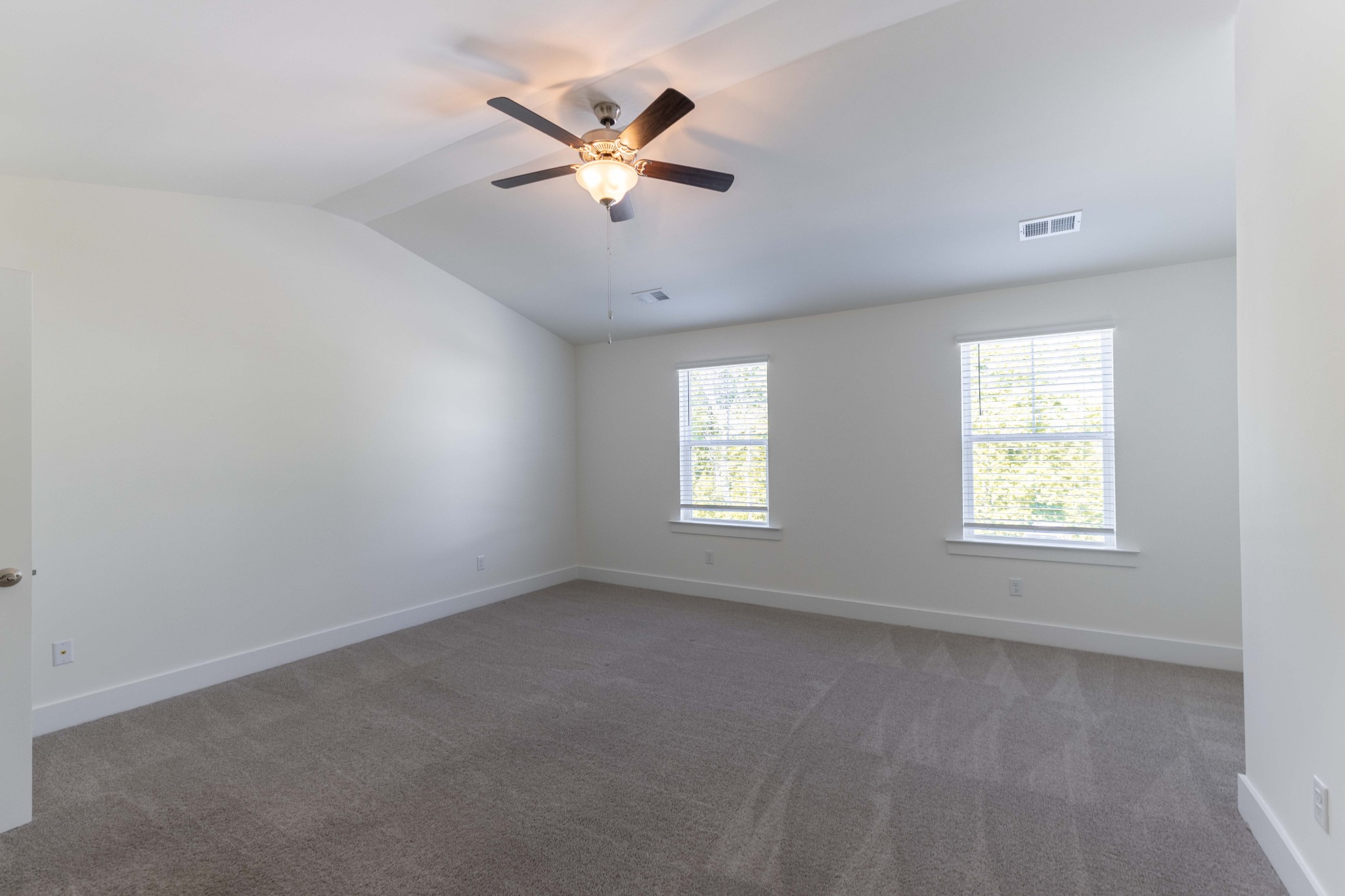 1008 Sweetleaf Dr