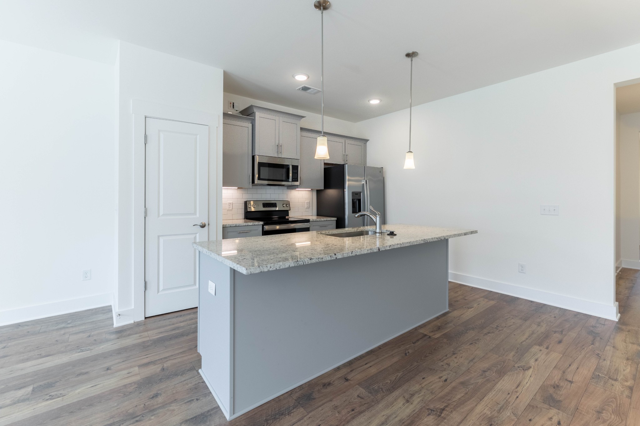 1008 Sweetleaf Dr