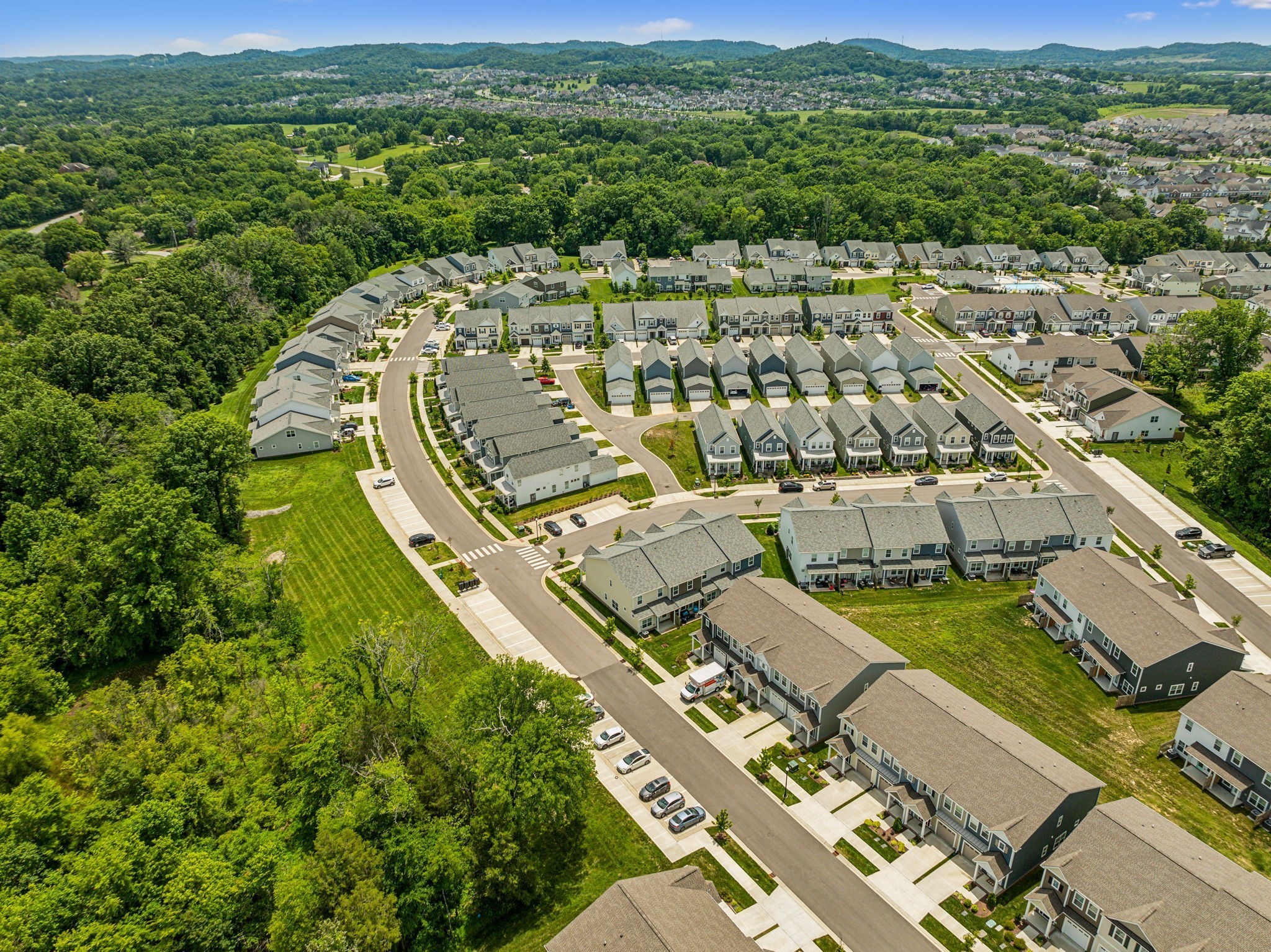 1086 Sweetleaf Dr