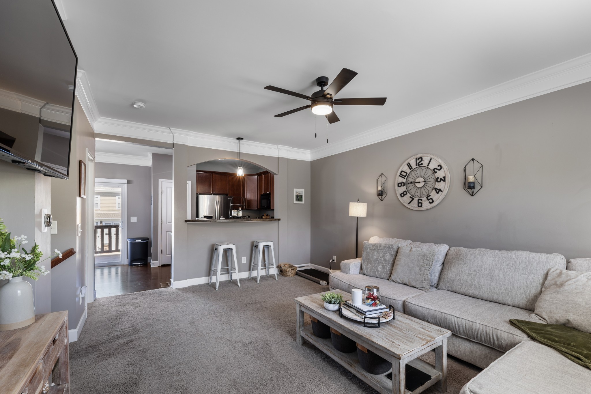 2718 Dracut Ln