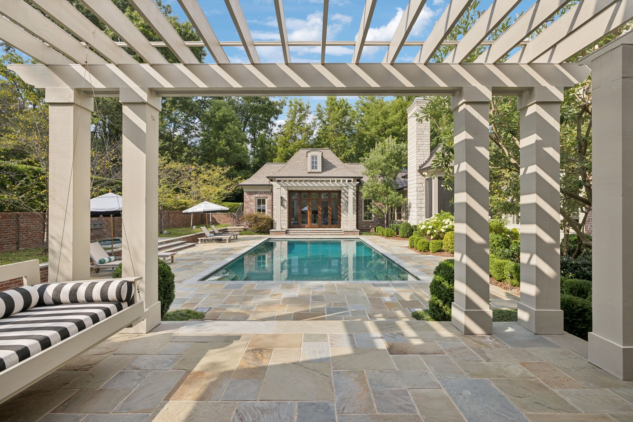 283 Jones Pkwy