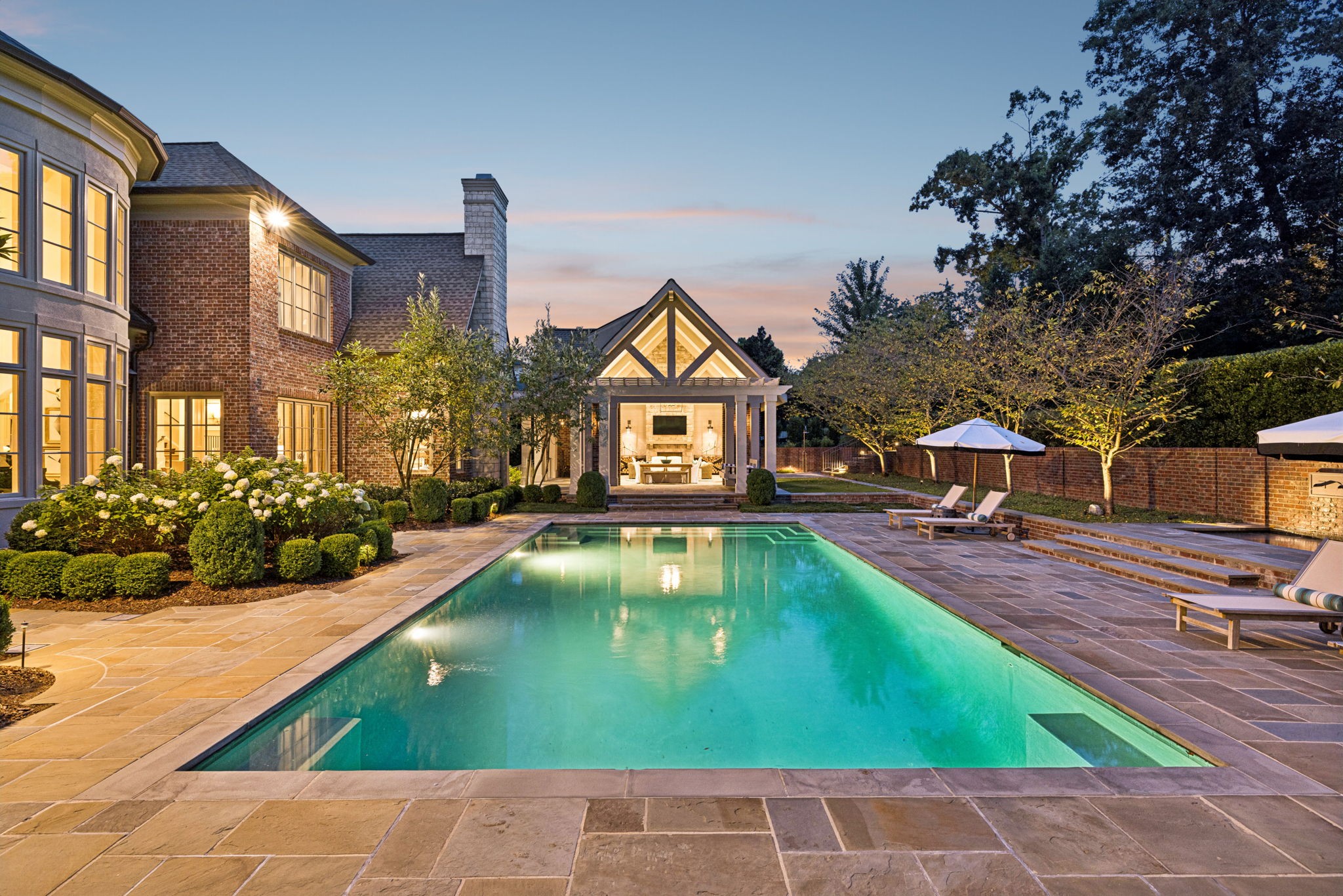 283 Jones Pkwy
