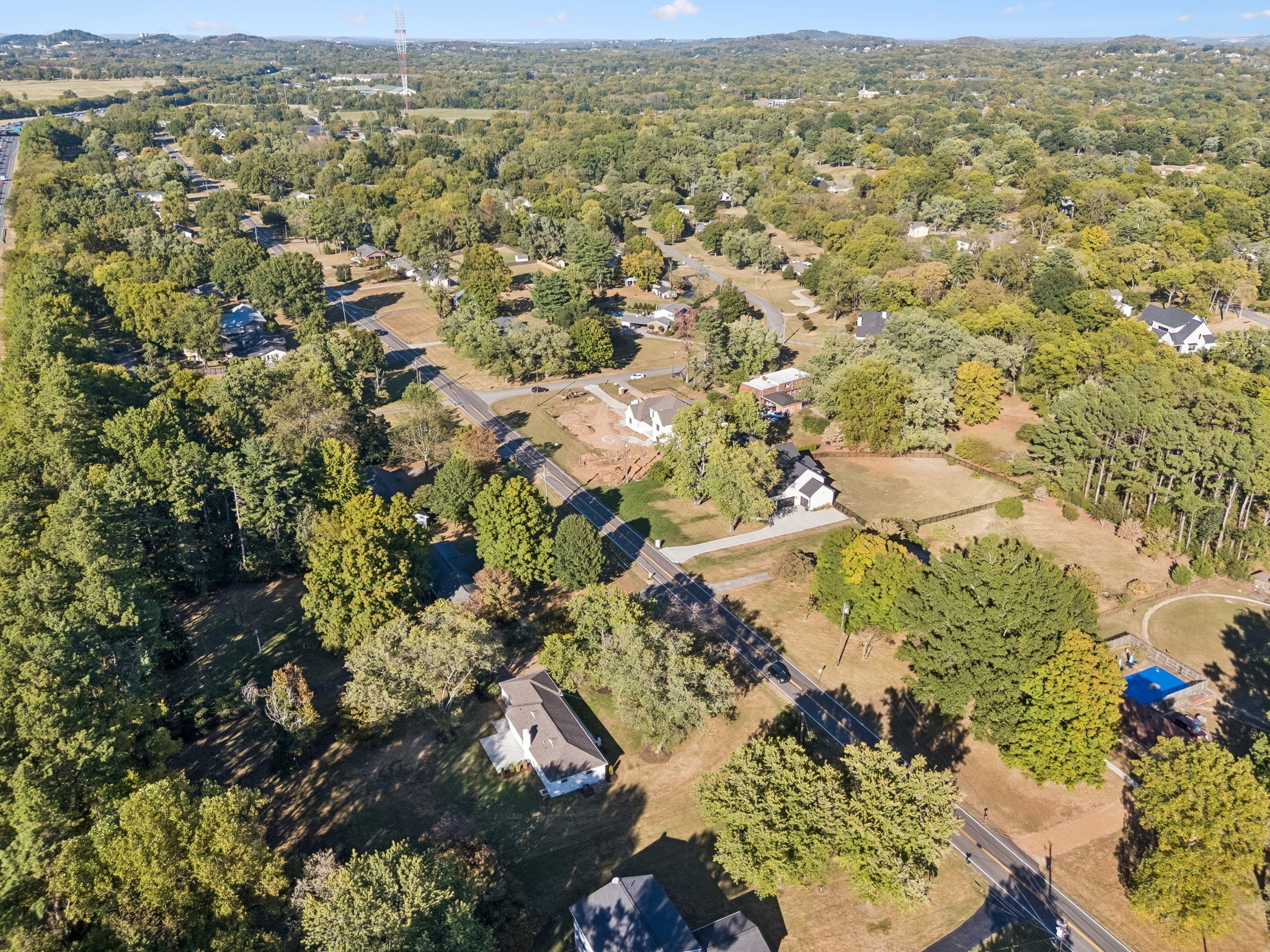 1313 Lipscomb Dr