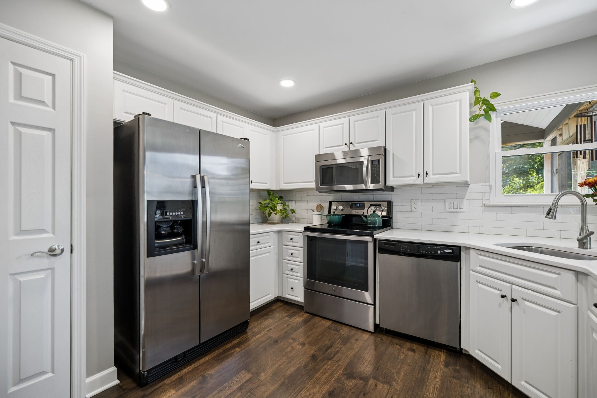 3219 Gardendale Dr