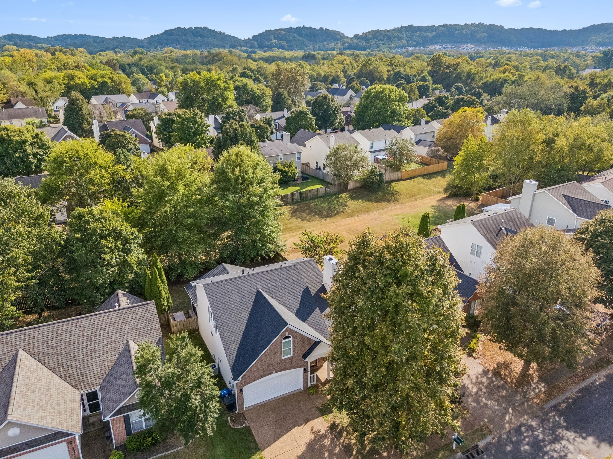 3219 Gardendale Dr