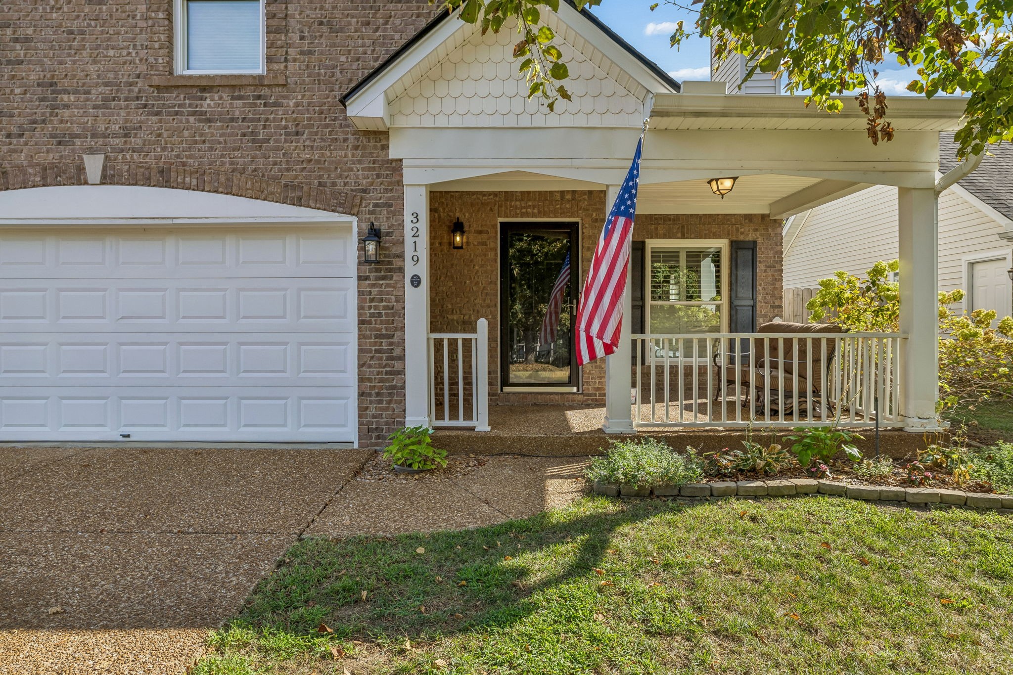 3219 Gardendale Dr