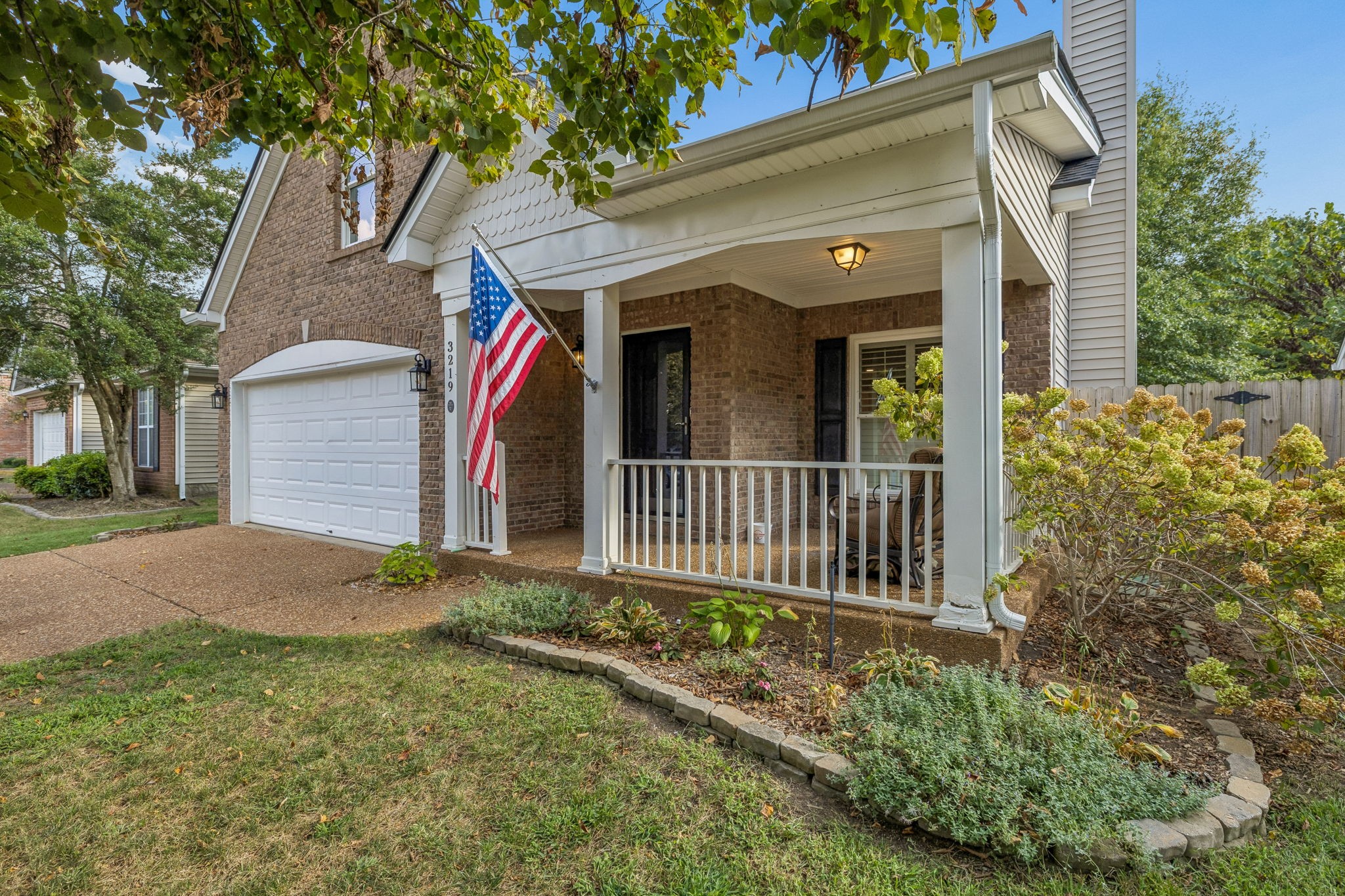 3219 Gardendale Dr