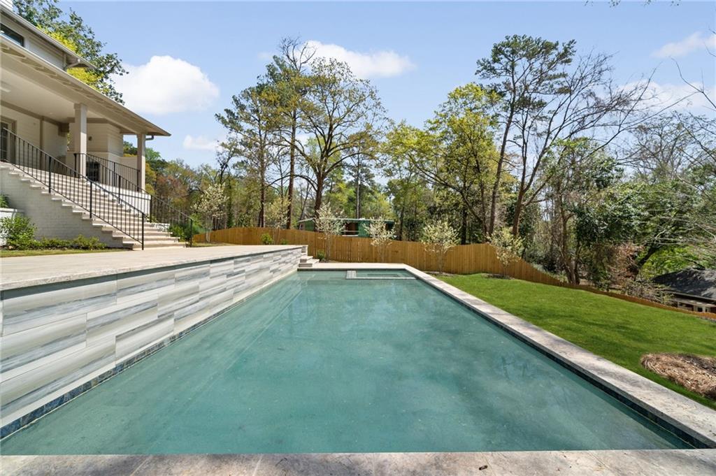 1068 Moores Mill Road NW