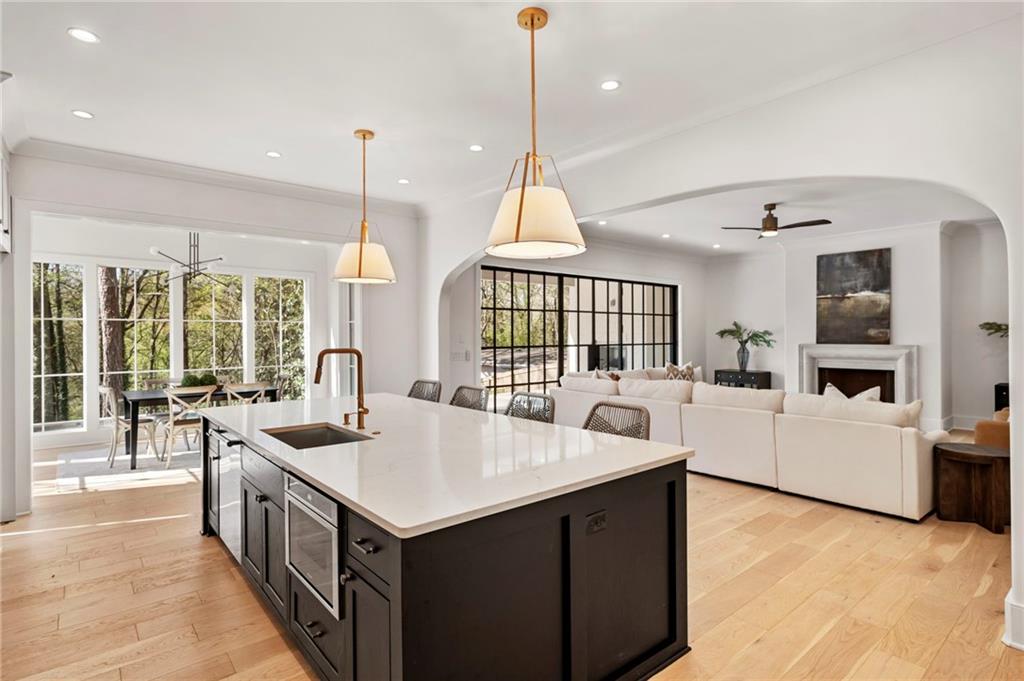 1074 Moores Mill Road NW