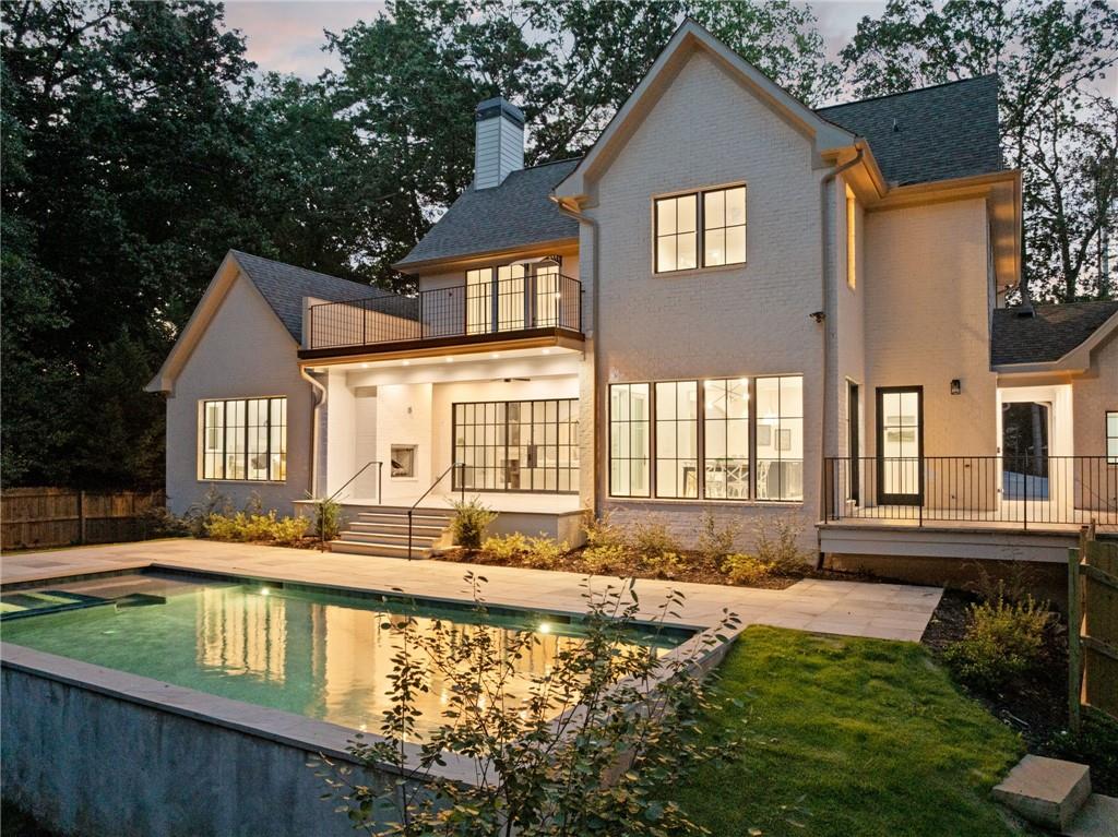 1074 Moores Mill Road NW