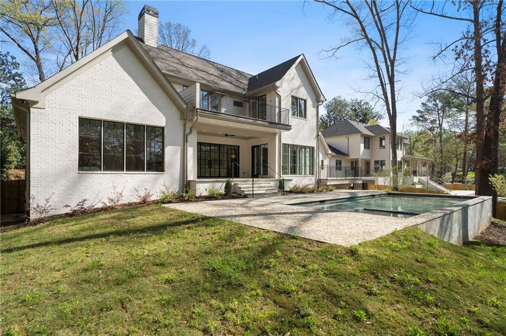 1074 Moores Mill Road NW