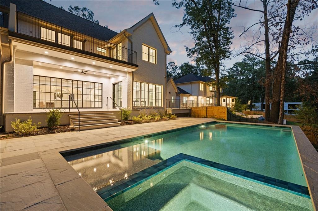 1074 Moores Mill Road NW