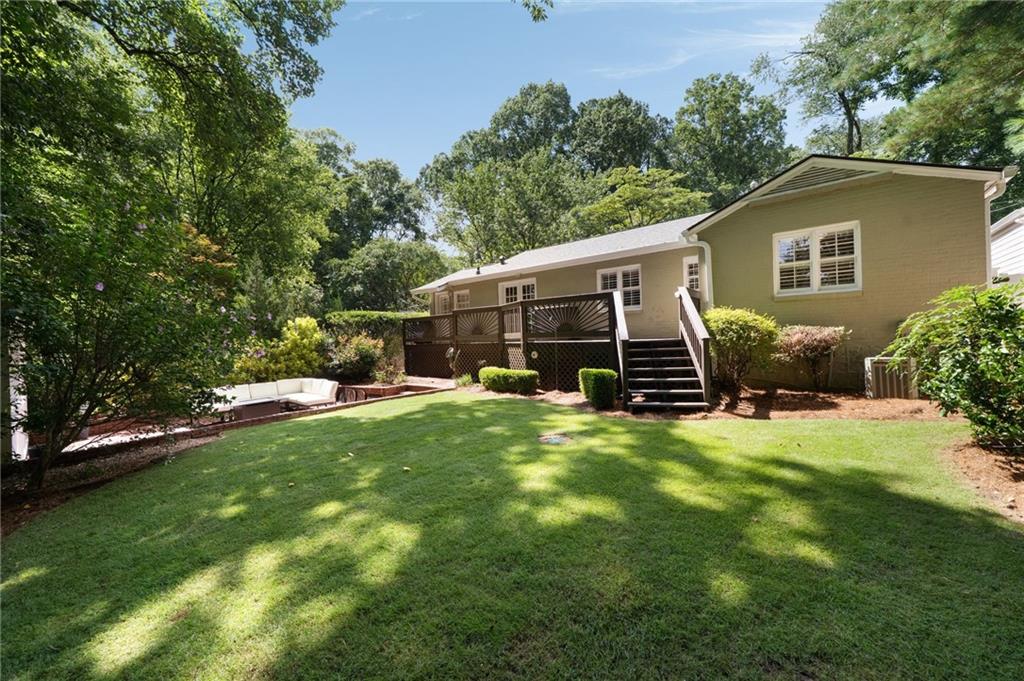 551 Overbrook Drive NW