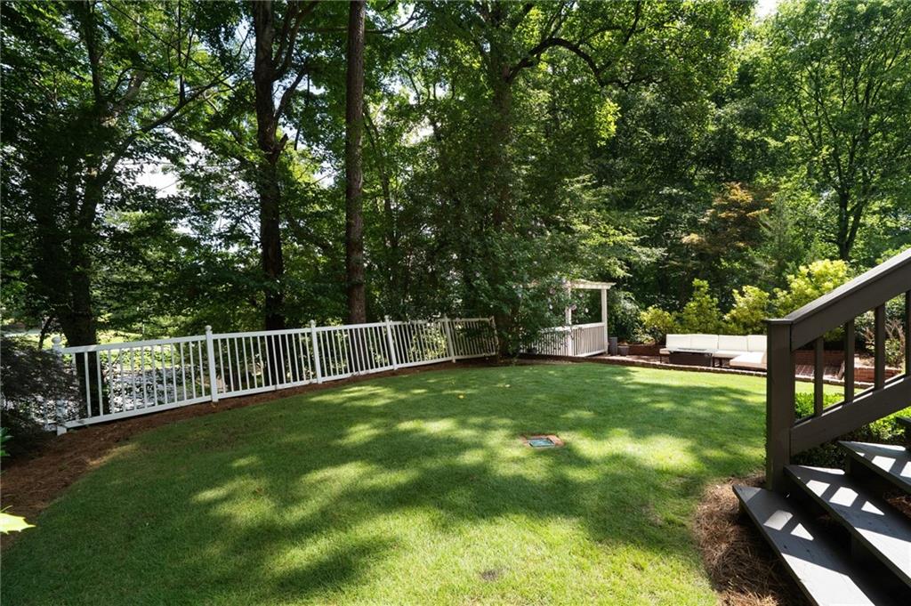 551 Overbrook Drive NW