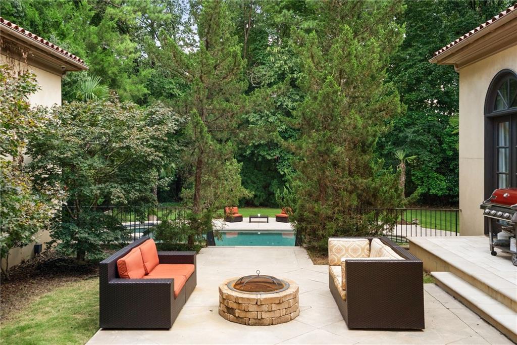 1240 Mount Paran Road NW