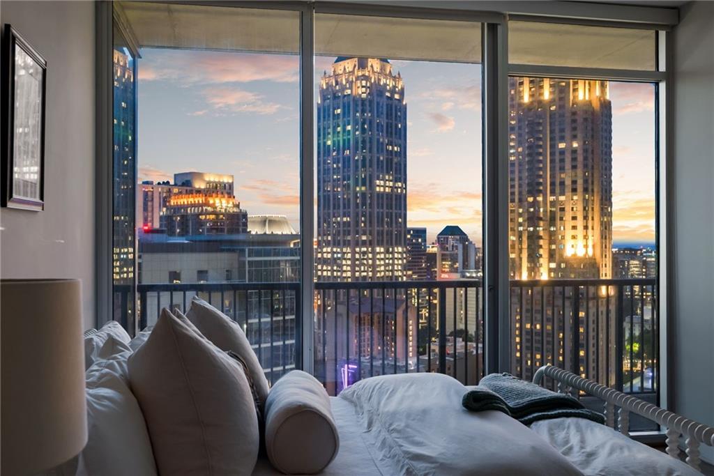 1080 Peachtree Street NE Unit 2315