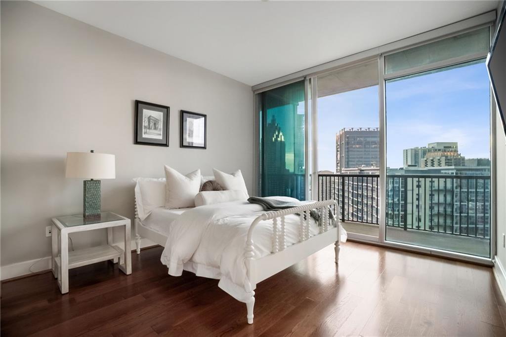 1080 Peachtree Street NE Unit 2315