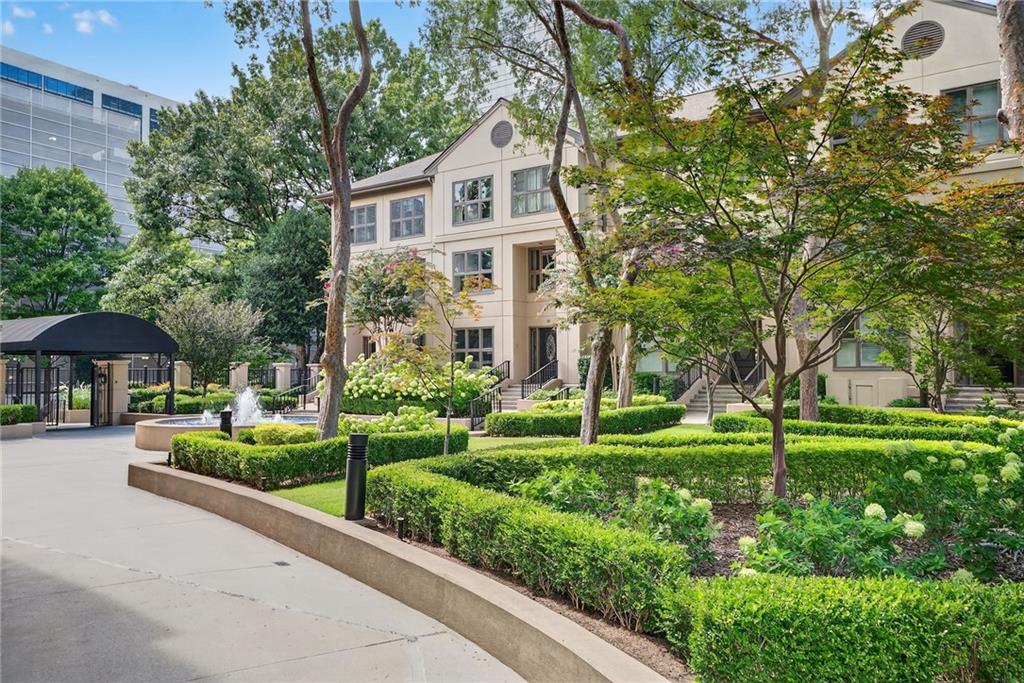 3475 Oak Valley Road NE Unit 250