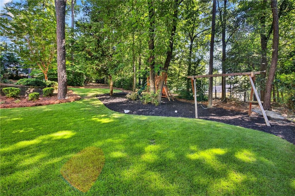 4351 N Elizabeth Lane SE