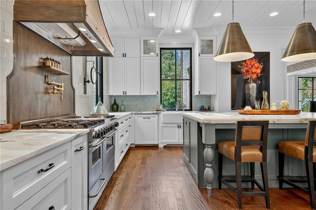 120 Burdette Trail