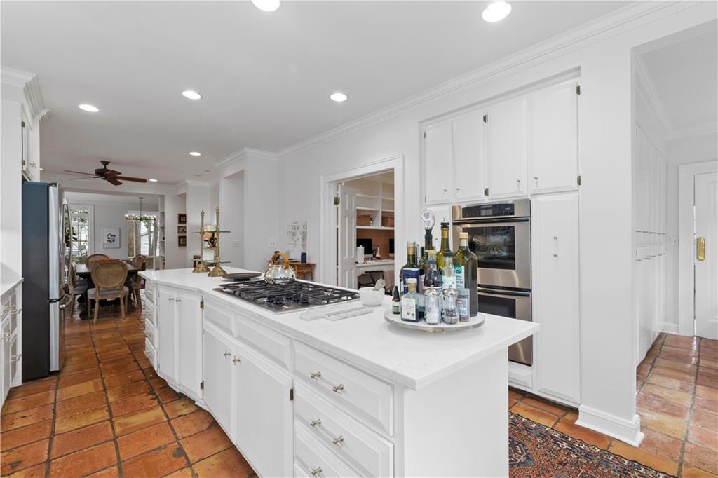 3056 E Pine Valley Road NW