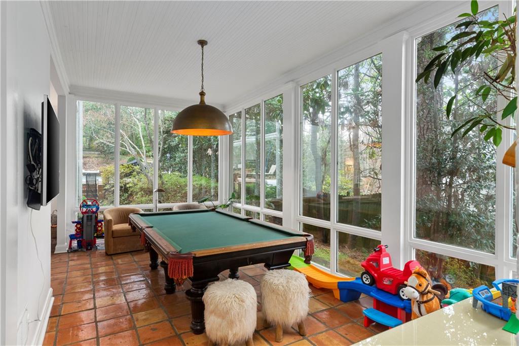 3056 E Pine Valley Road NW