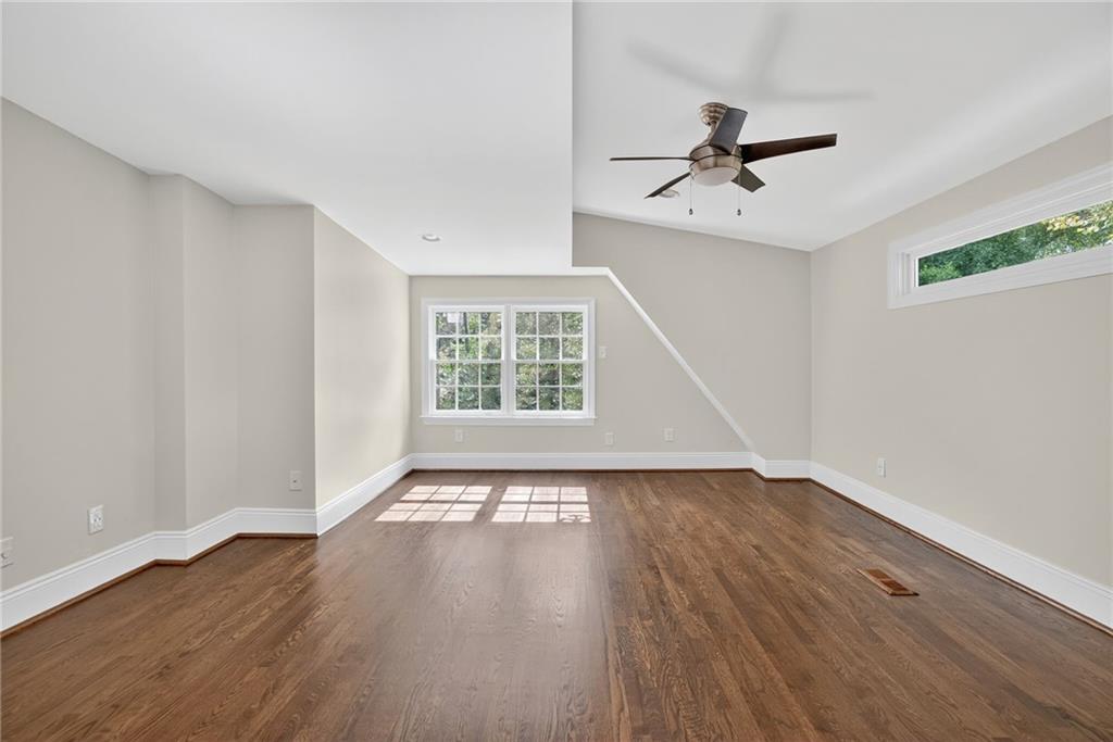 1018 Peachtree Battle Circle NW