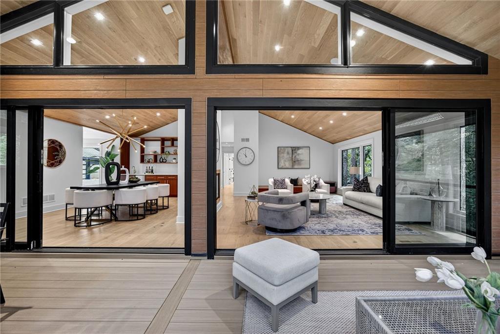 585 Amberidge Trail